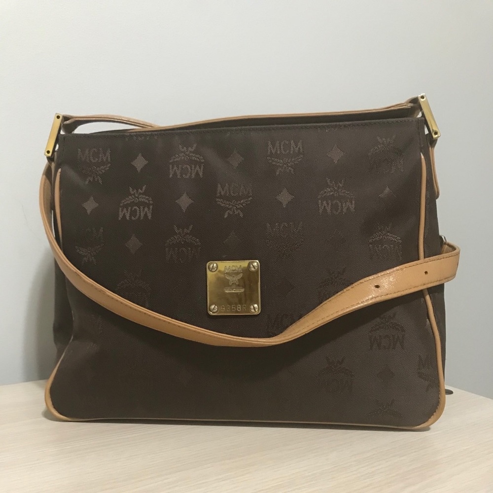 MCM shoulder bag🌹